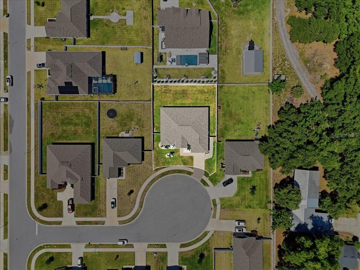 LAKE ARIANA ESTATES - Residential