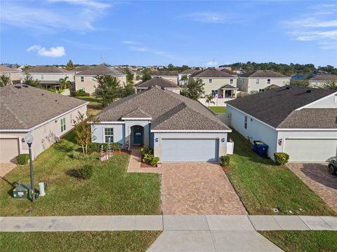 A home in MINNEOLA