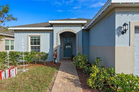 A home in MINNEOLA