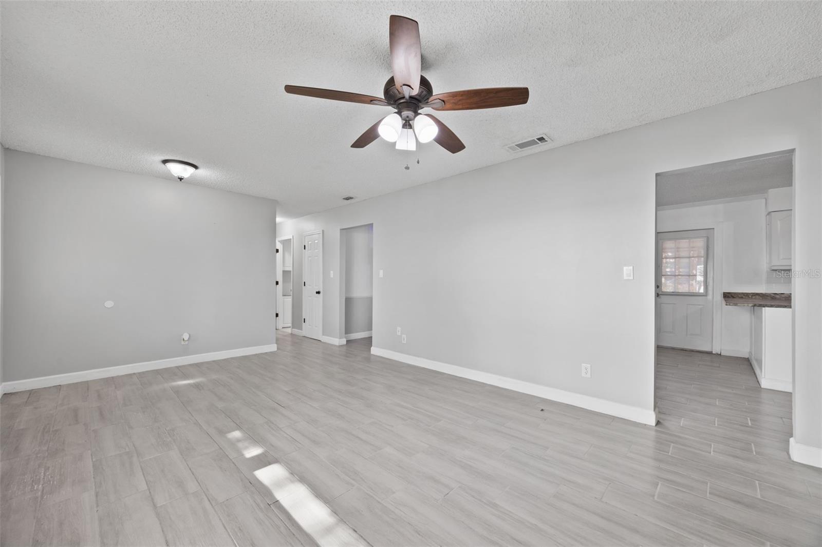 ARIANA ESTATES - Residential