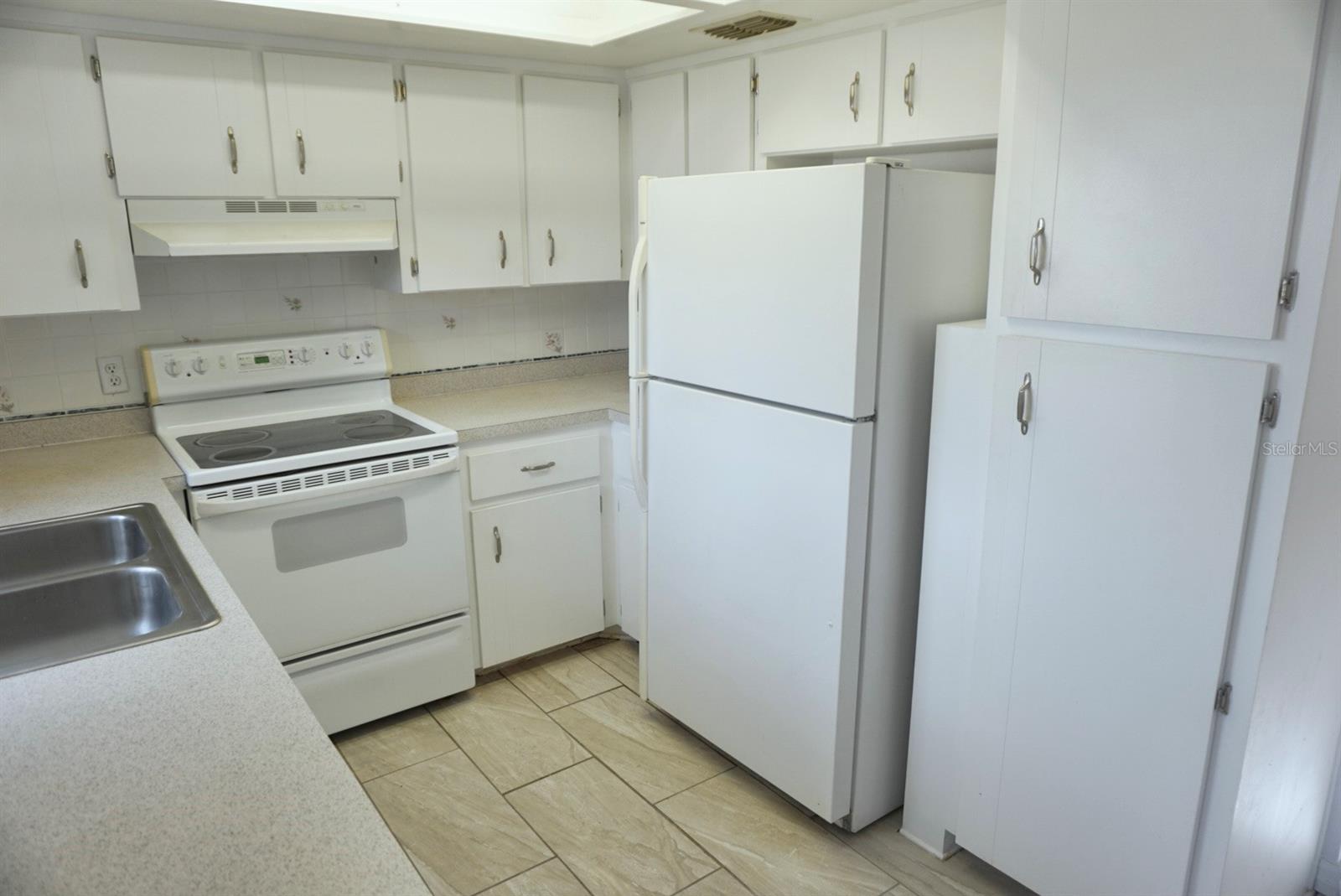 Florida Shores 01 - Residential