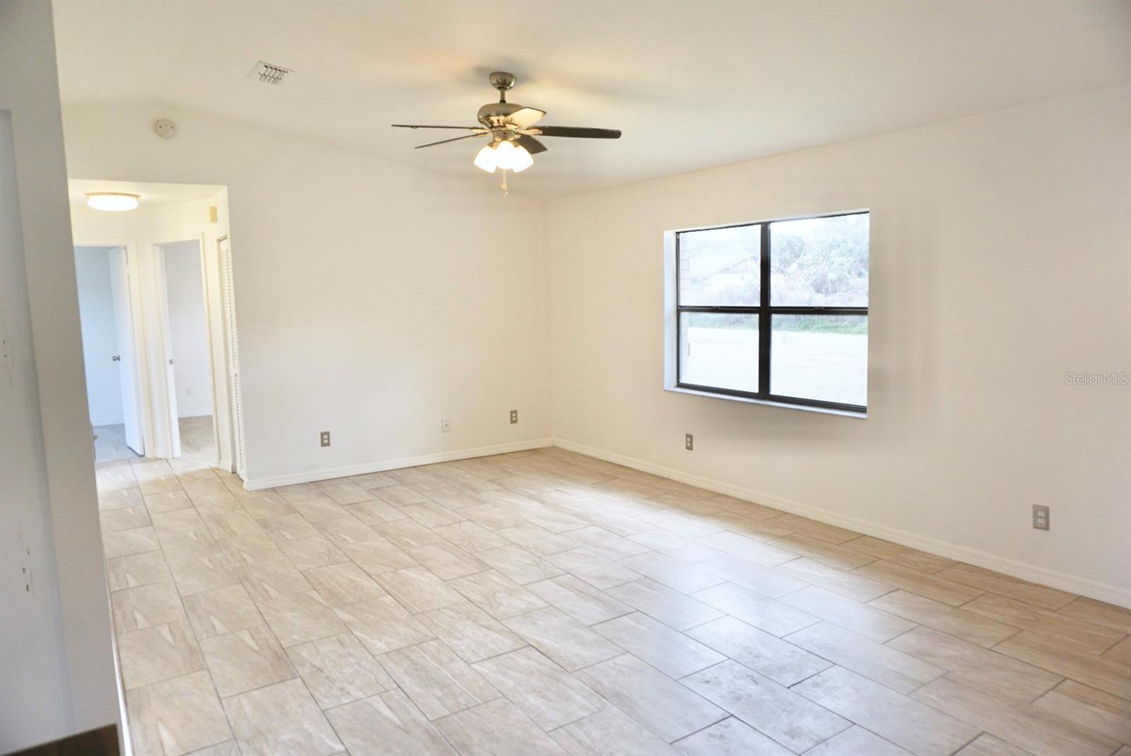 Florida Shores 01 - Residential