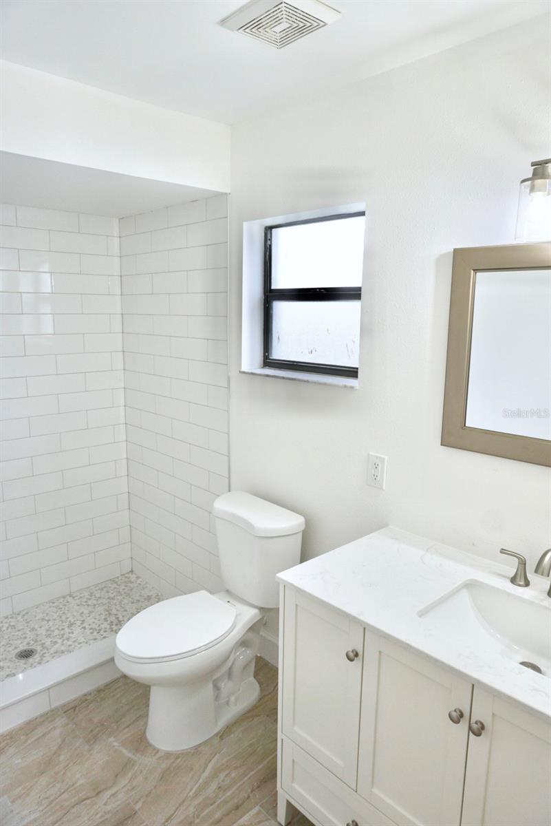 Florida Shores 01 - Residential