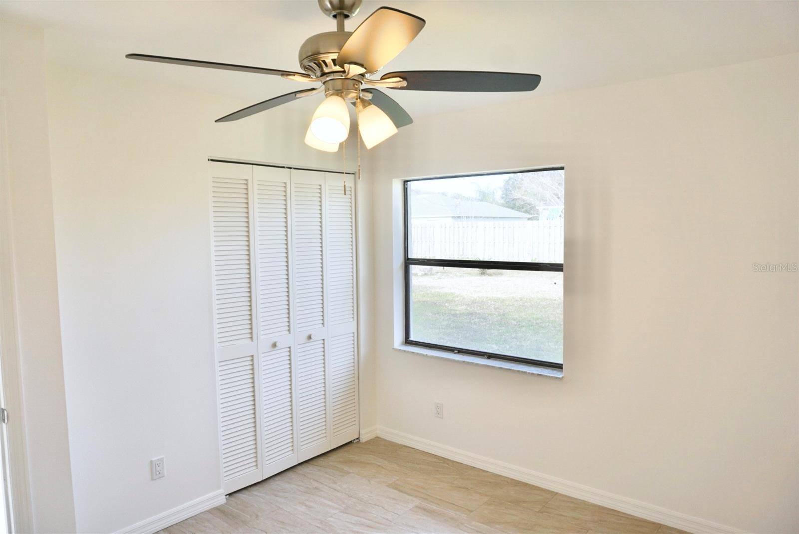 Florida Shores 01 - Residential