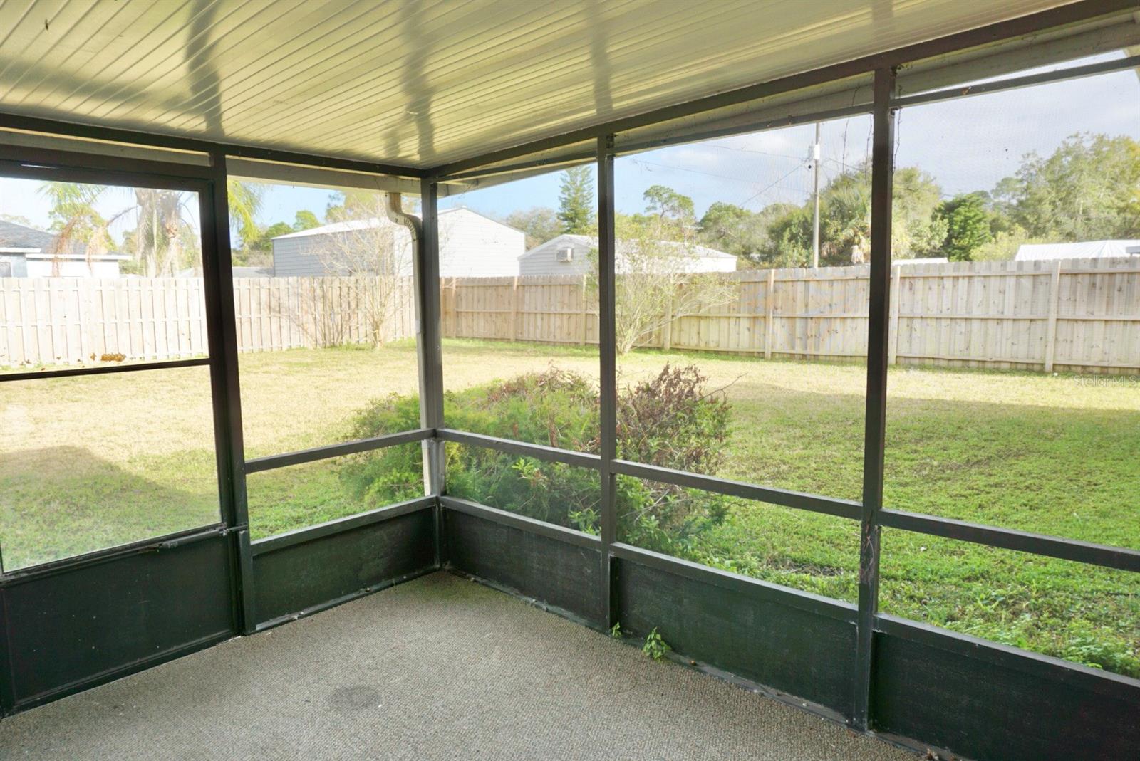 Florida Shores 01 - Residential