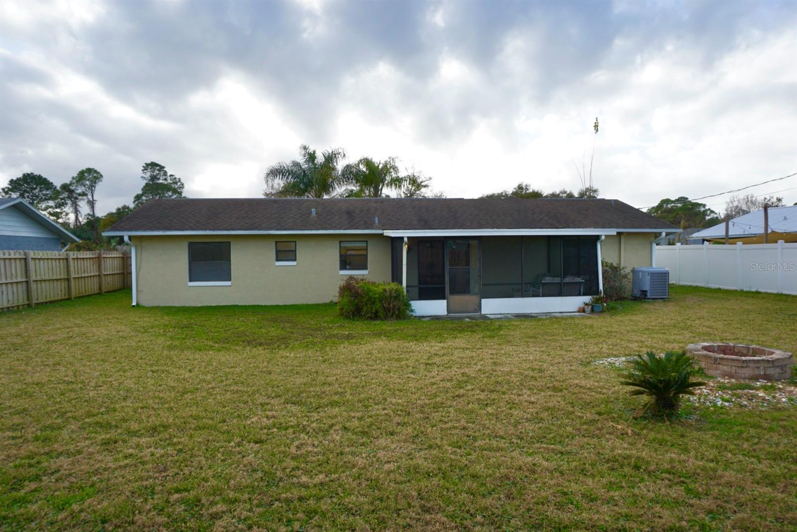 Florida Shores 01 - Residential