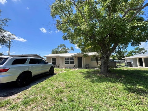 Photo of 204 4th Jpv Street, Winter Haven, FL 33880 (MLS # O6419764)