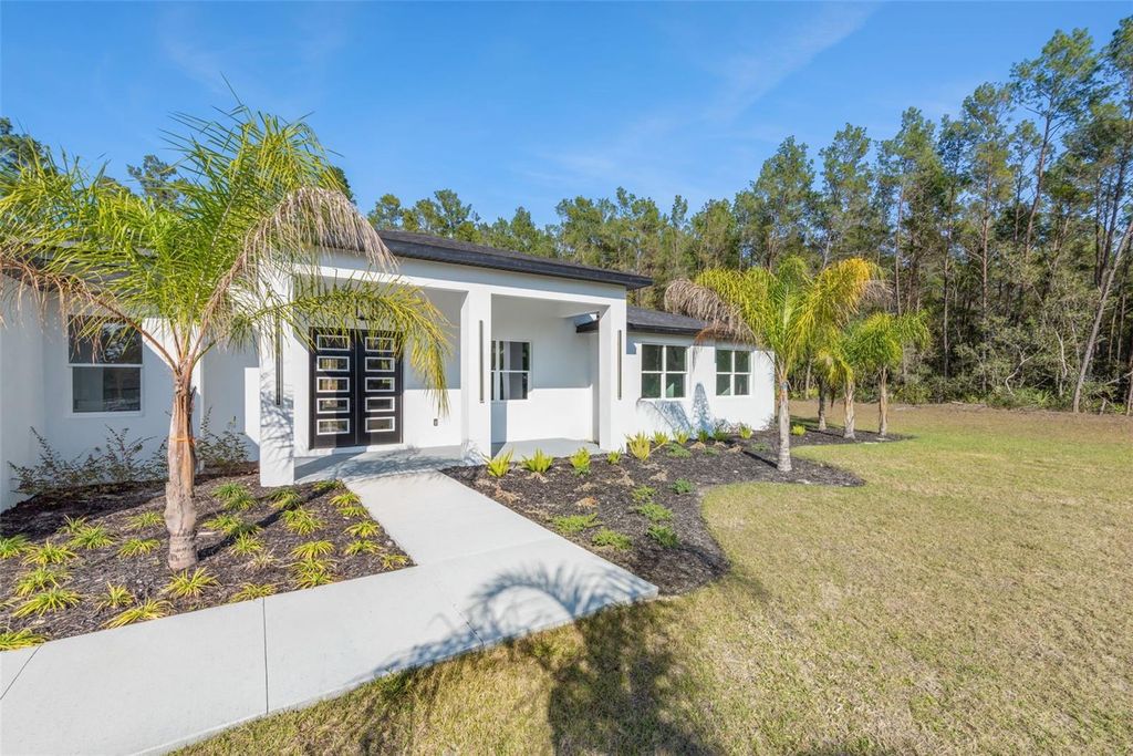 Photo of 30807 Quince Avenue, Eustis, FL 32736 (MLS # G5106440)