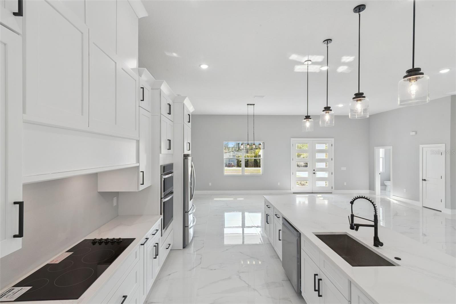 ROYAL TRAILS UNIT 01 - Residential