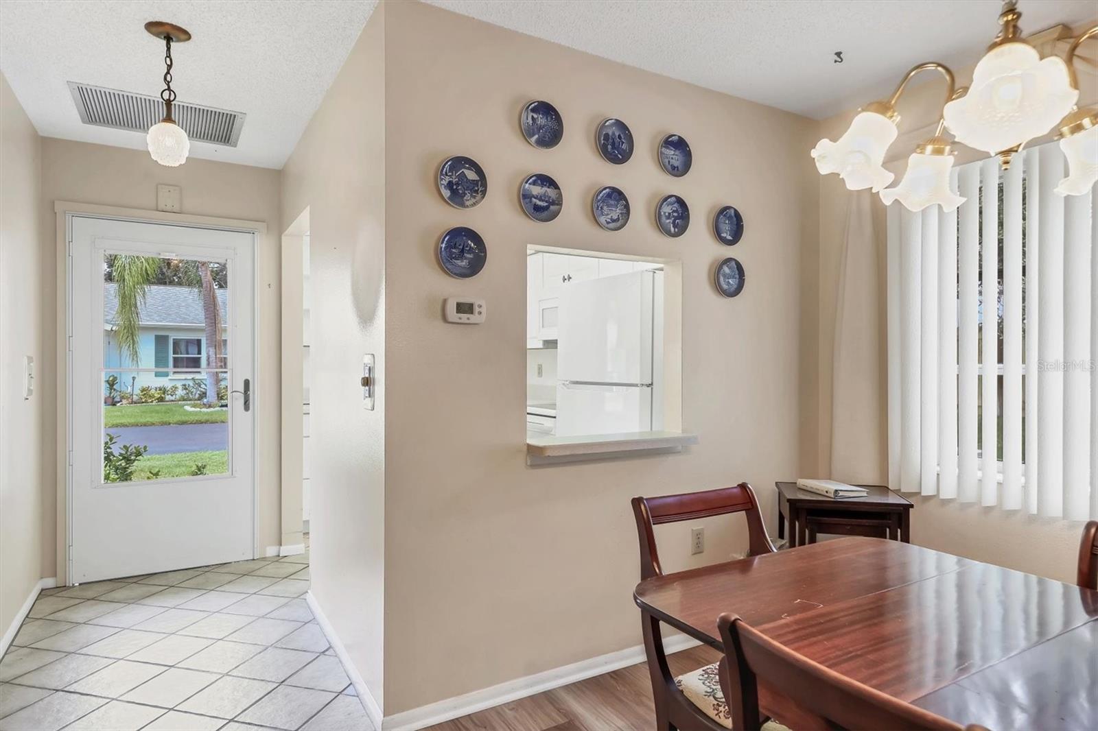 6024 HIBISCUS DRIVE