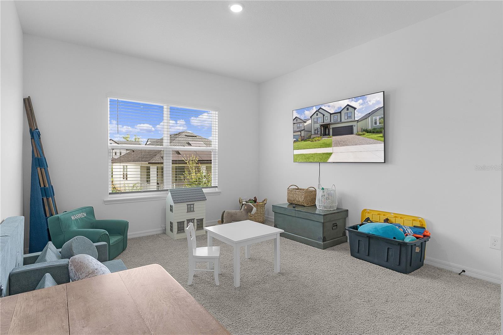 JOHNS LK NORTH - Residential