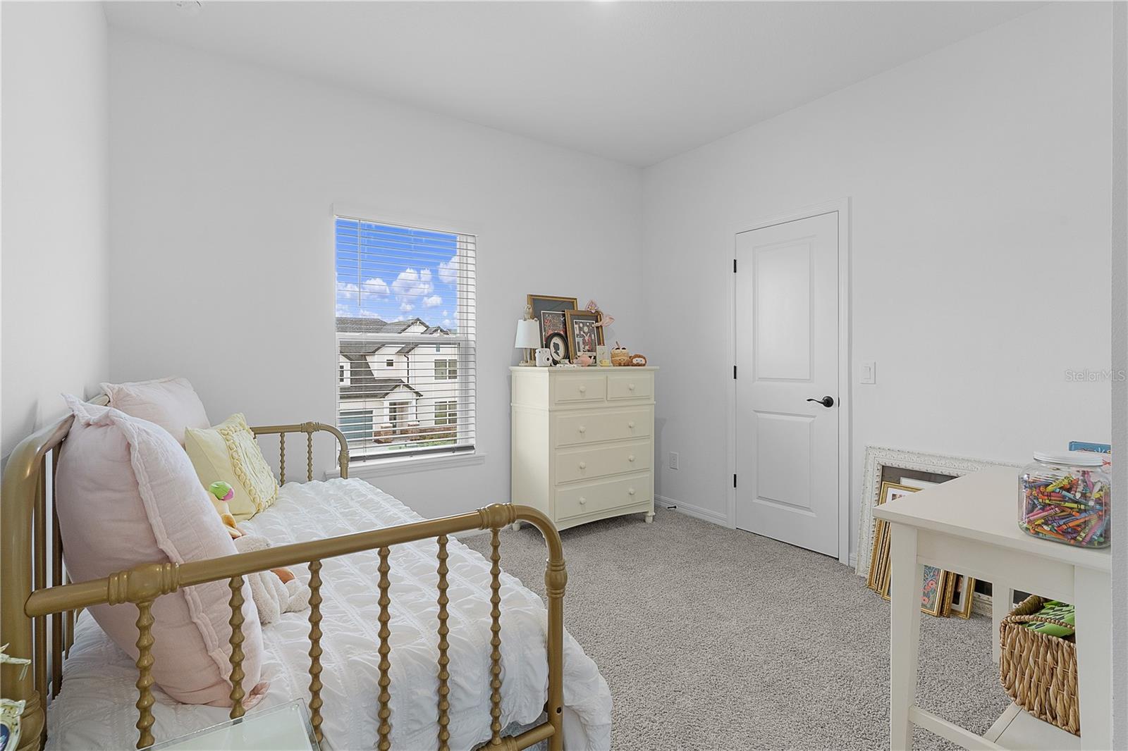 JOHNS LK NORTH - Residential