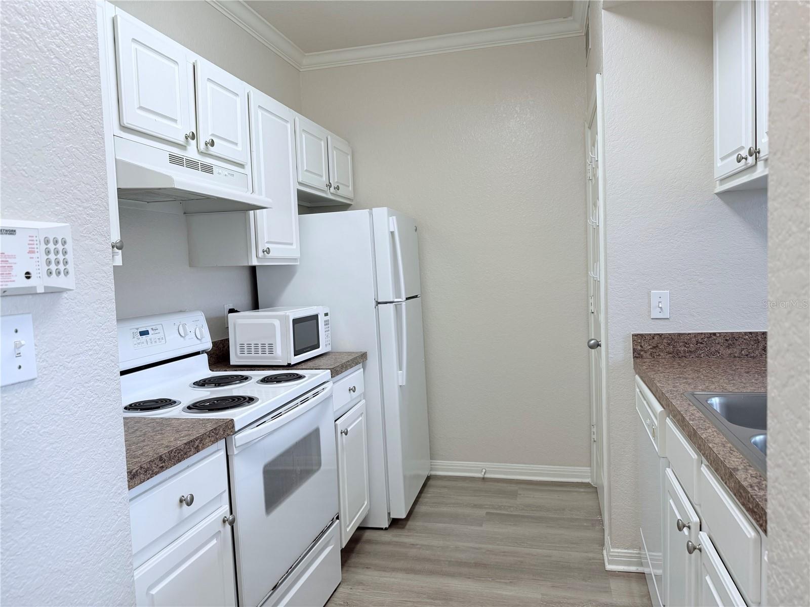 UPTOWN PLACE - Residential Lease