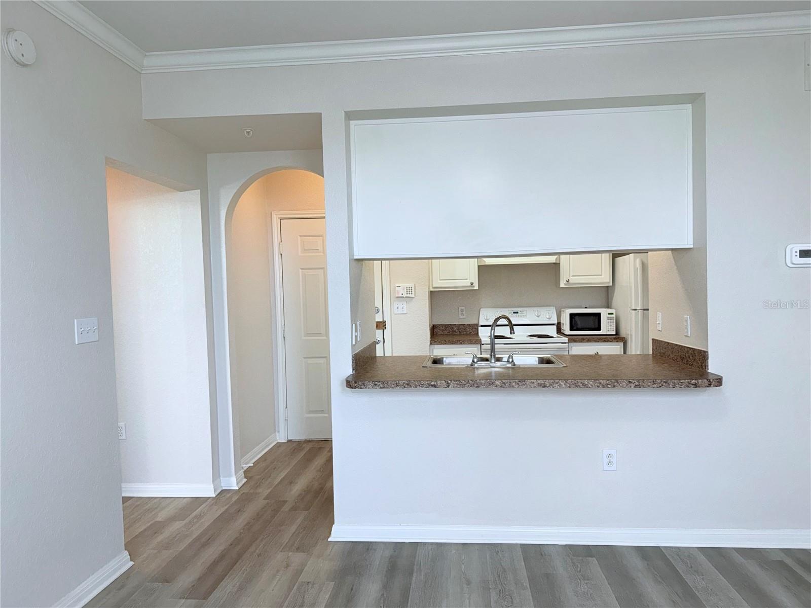 UPTOWN PLACE - Residential Lease