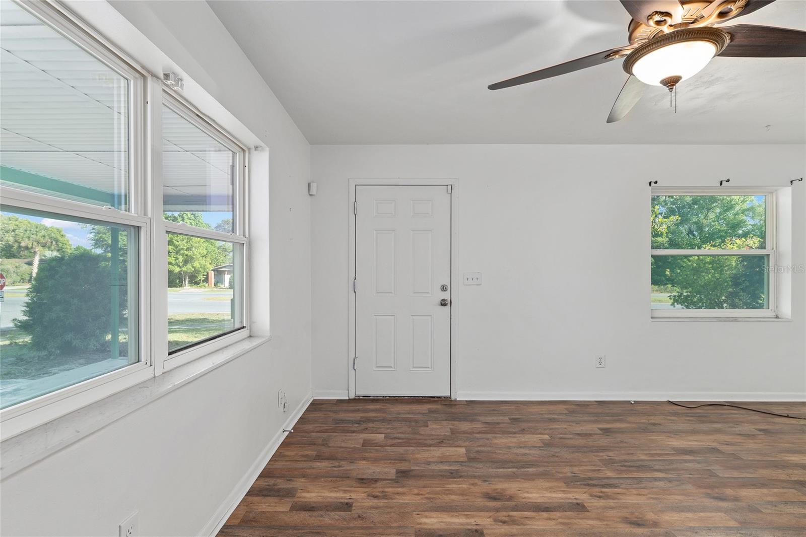 CITRUS SPGS UNIT 02 - Residential