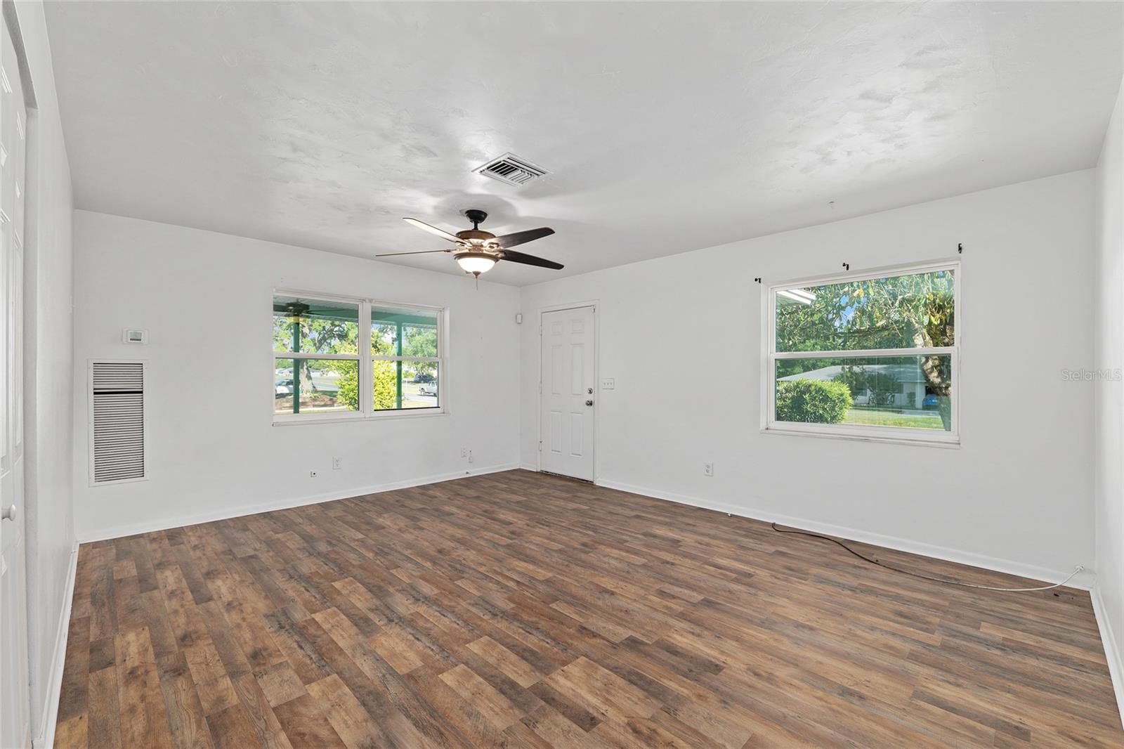 CITRUS SPGS UNIT 02 - Residential