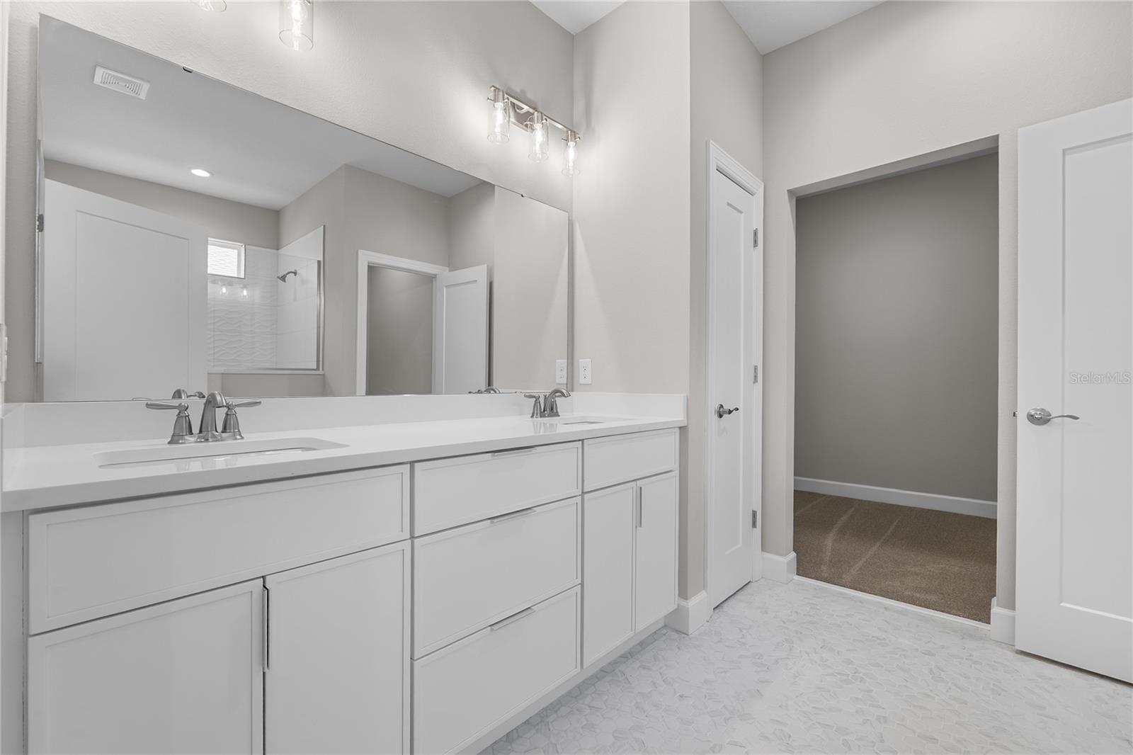 RESERVE AT FAIRWAY OAKS - Residential