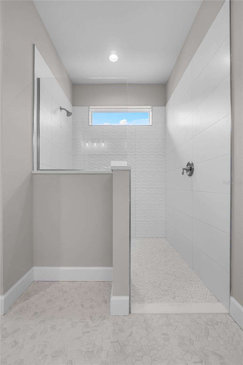 RESERVE AT FAIRWAY OAKS - Residential