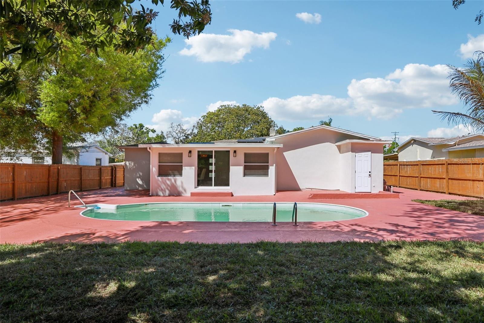 DISSTON MANOR REP - Residential