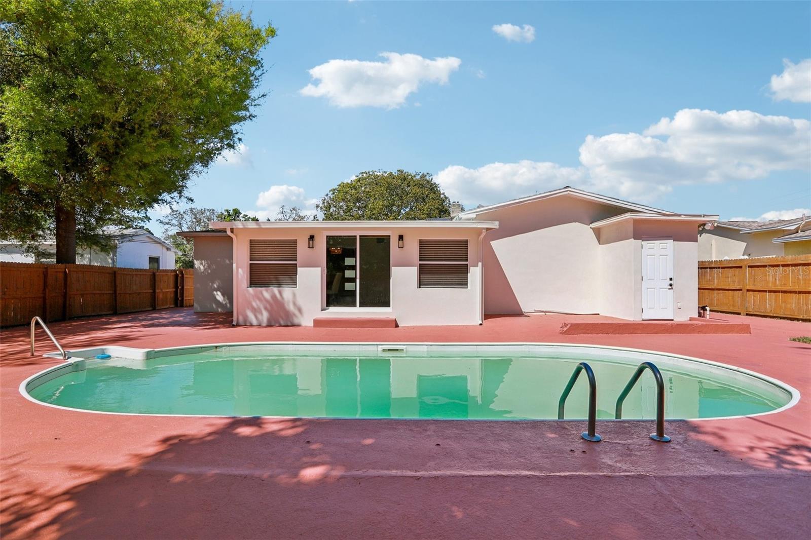 DISSTON MANOR REP - Residential