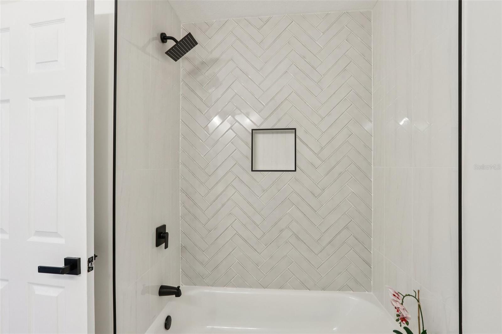 DISSTON MANOR REP - Residential