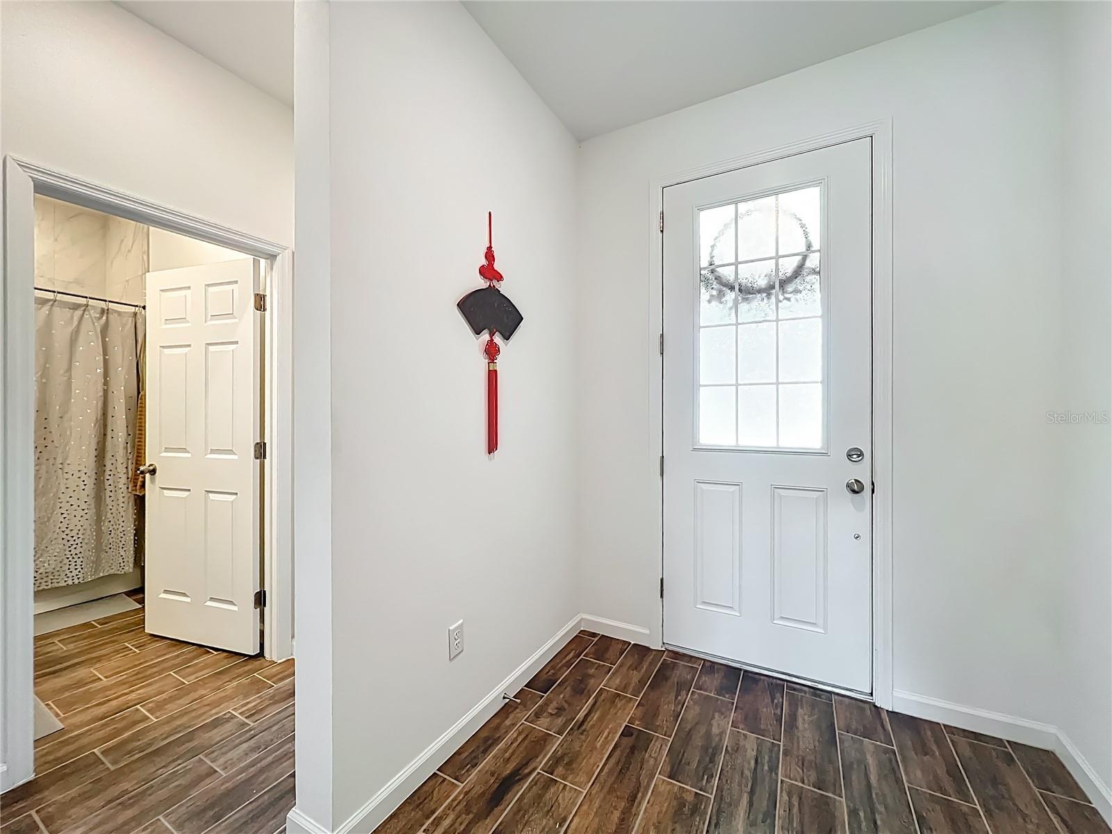 STARWOOD PH N-1B SOUTH - Residential