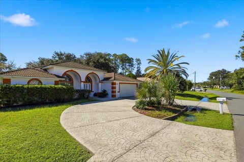 22 Bassett Lane, Palm Coast, FL 32137