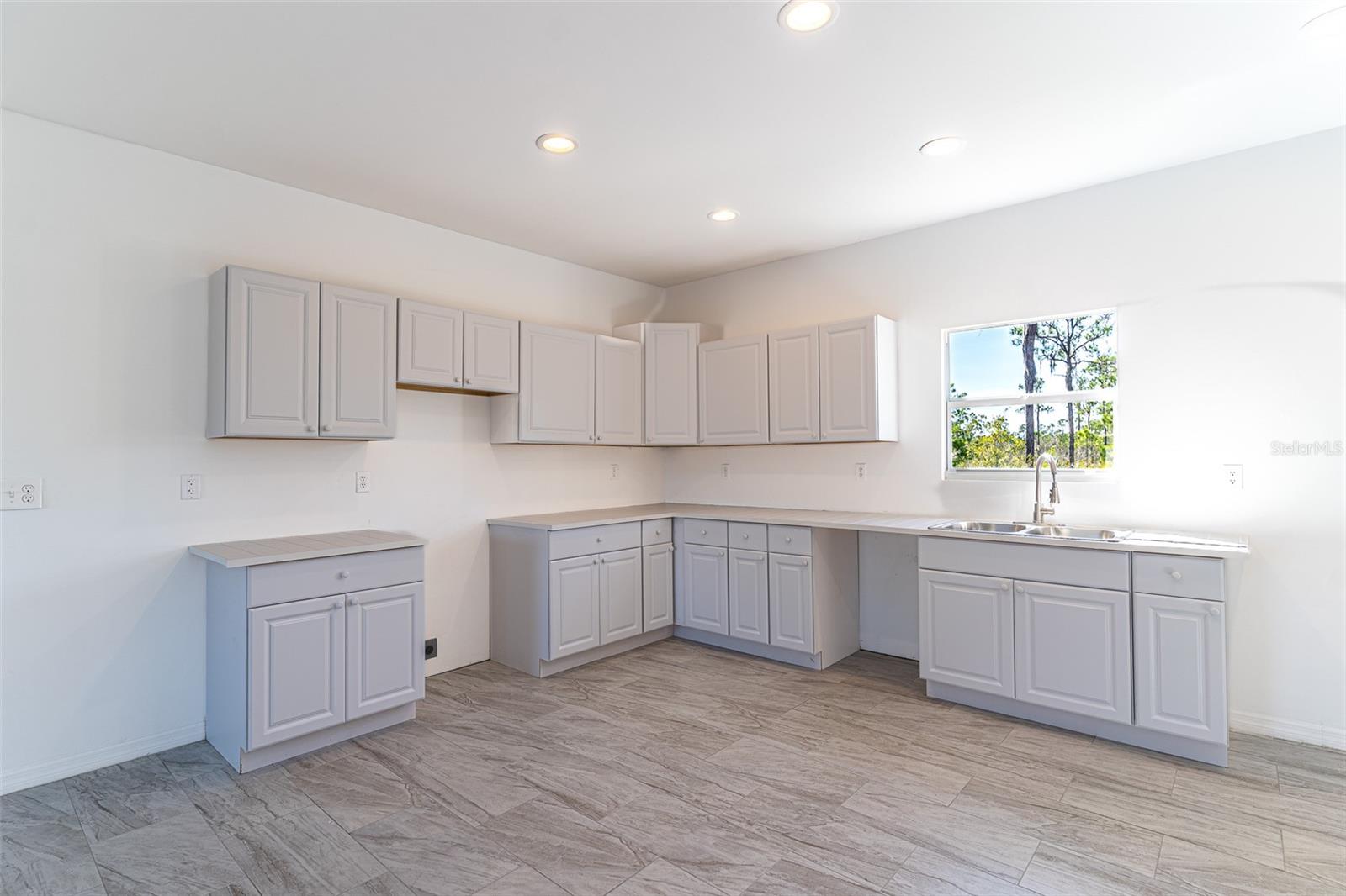 HIGHLANDS PARK ESTATE - Residential