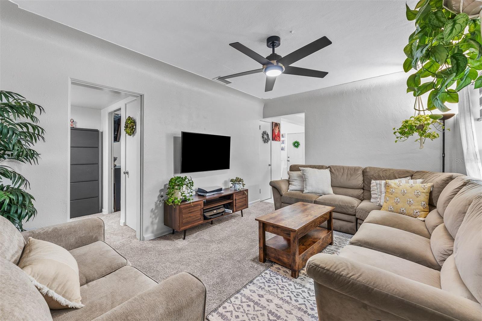 310 S LAKEWOOD DRIVE