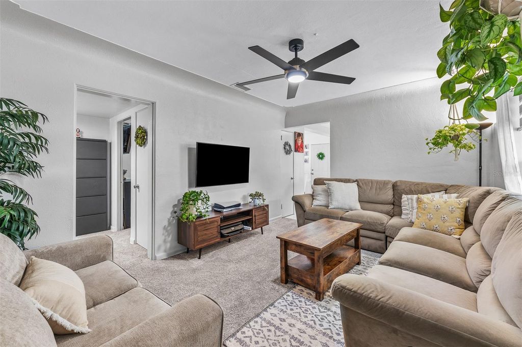 Photo of 310 S Lakewood Drive, Orlando, FL 32803 (MLS # O6382069)