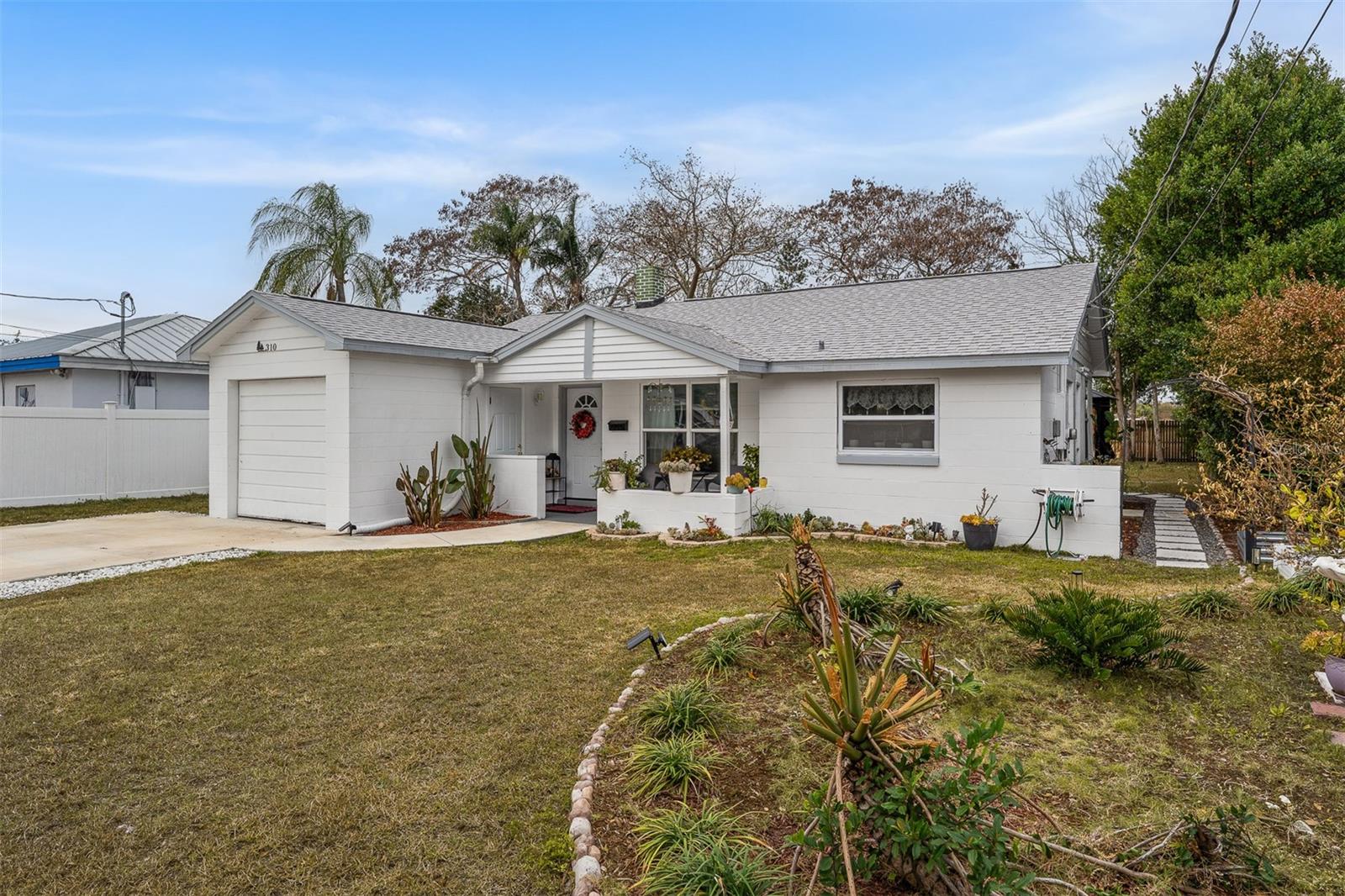 310 S LAKEWOOD DRIVE