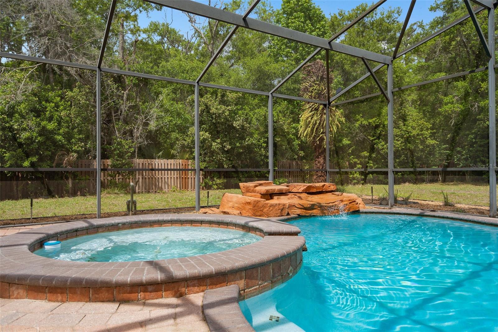 WEKIVA PRESERVE 43/18 - Residential