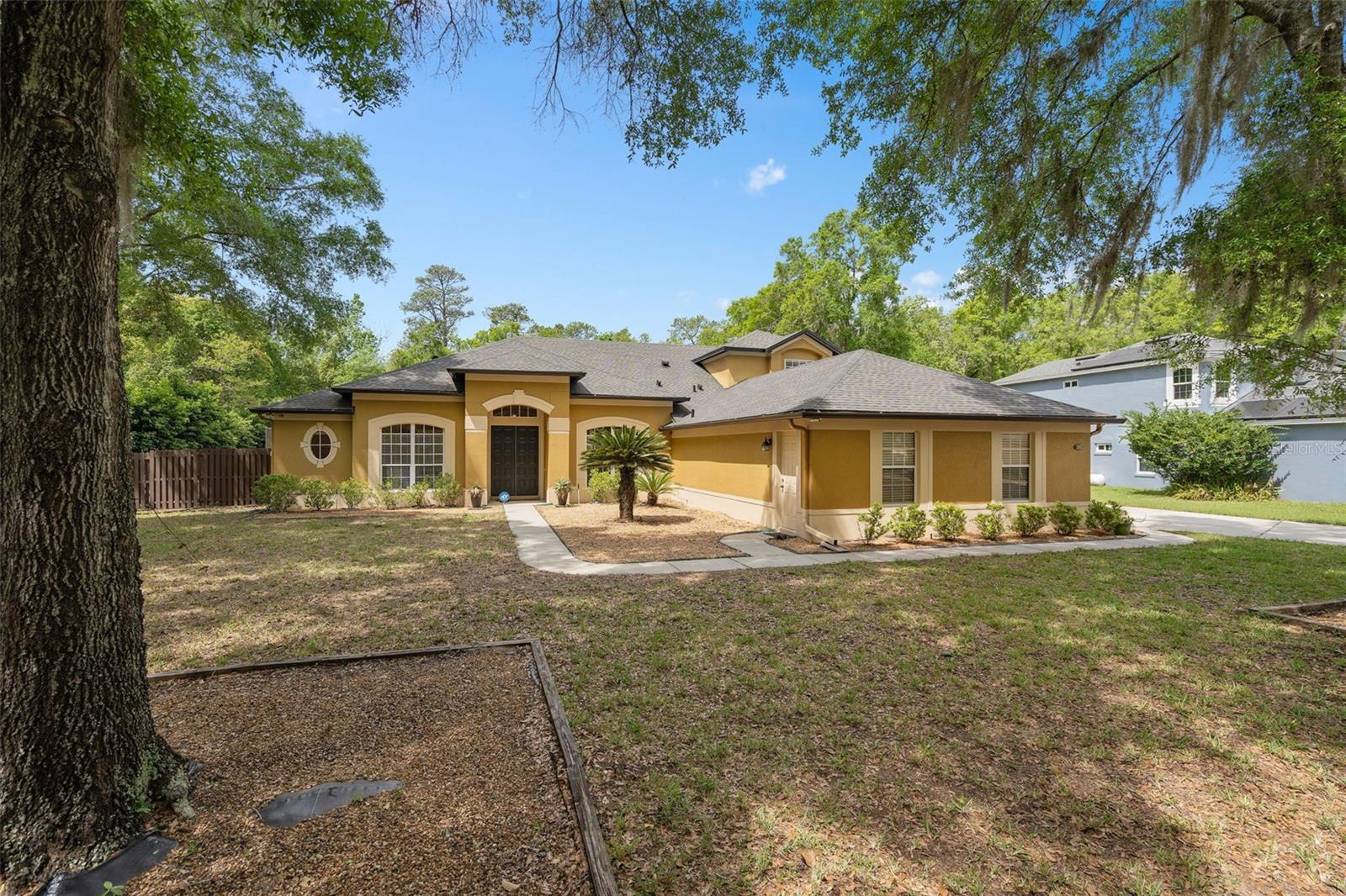 WEKIVA PRESERVE 43/18 - Residential