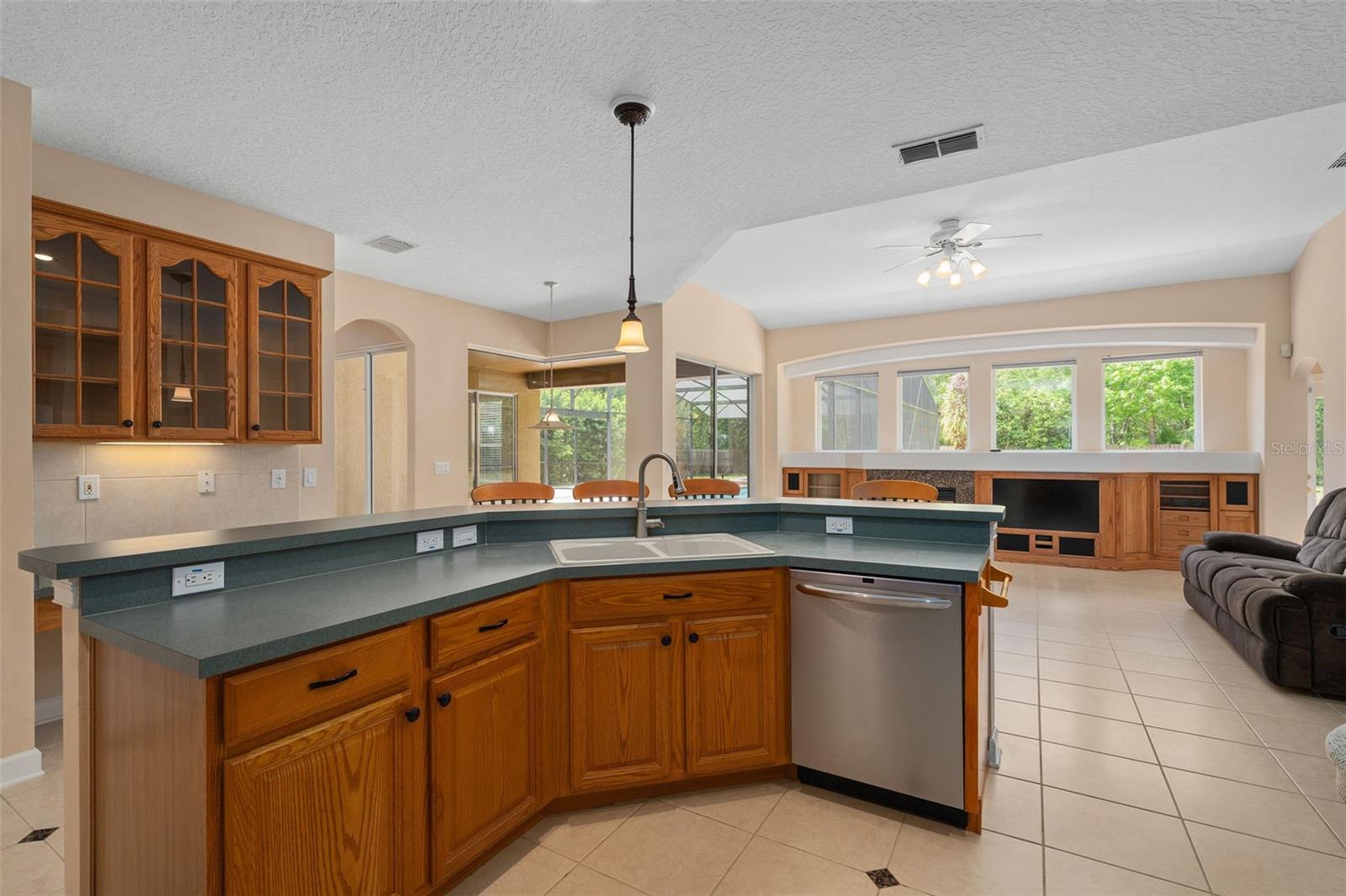 WEKIVA PRESERVE 43/18 - Residential