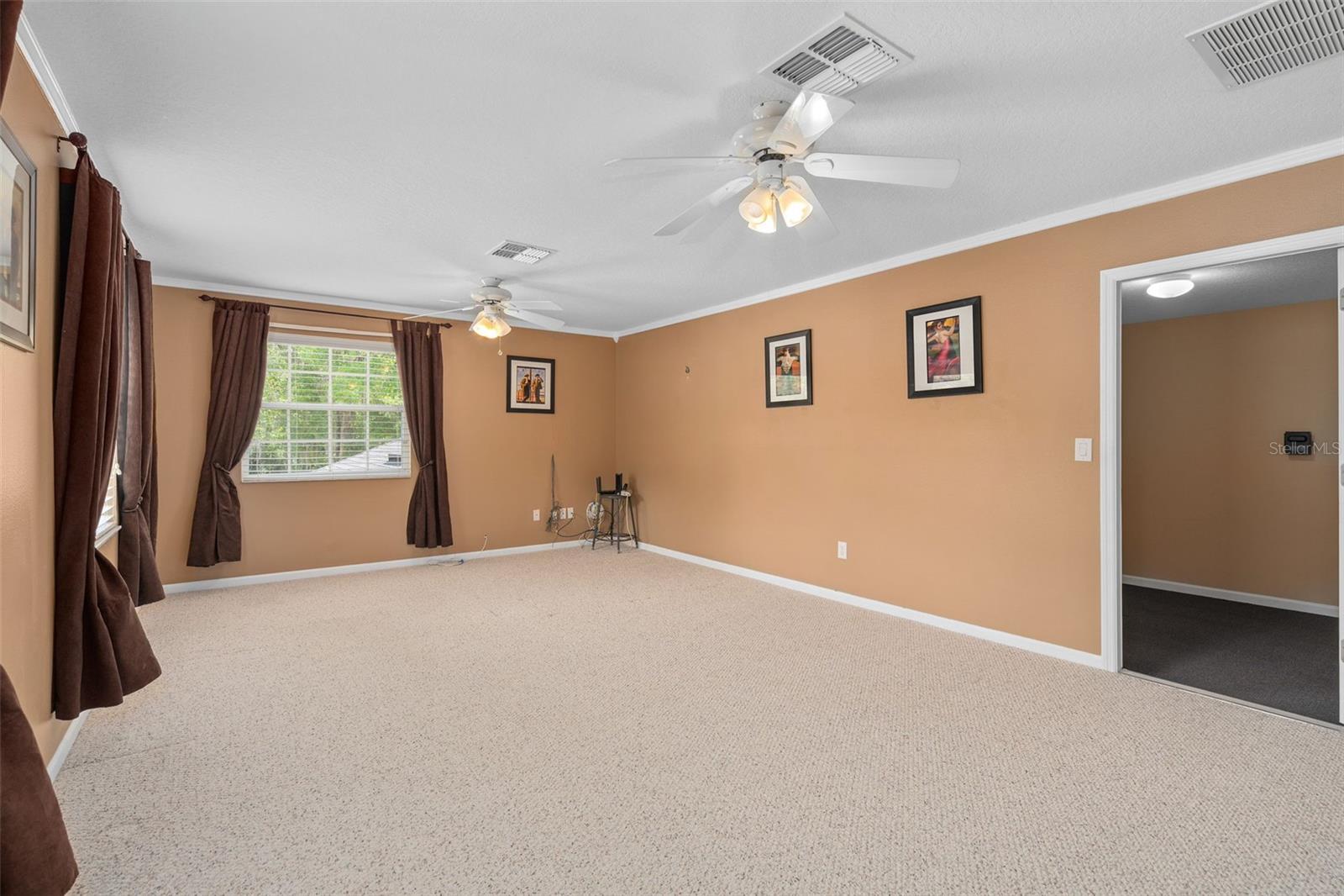 WEKIVA PRESERVE 43/18 - Residential