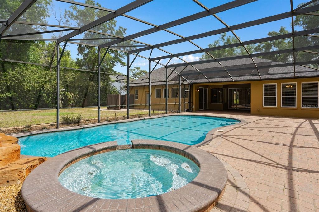 Photo of 386 Chinahill Court, Apopka, FL 32712 (MLS # O6395353)