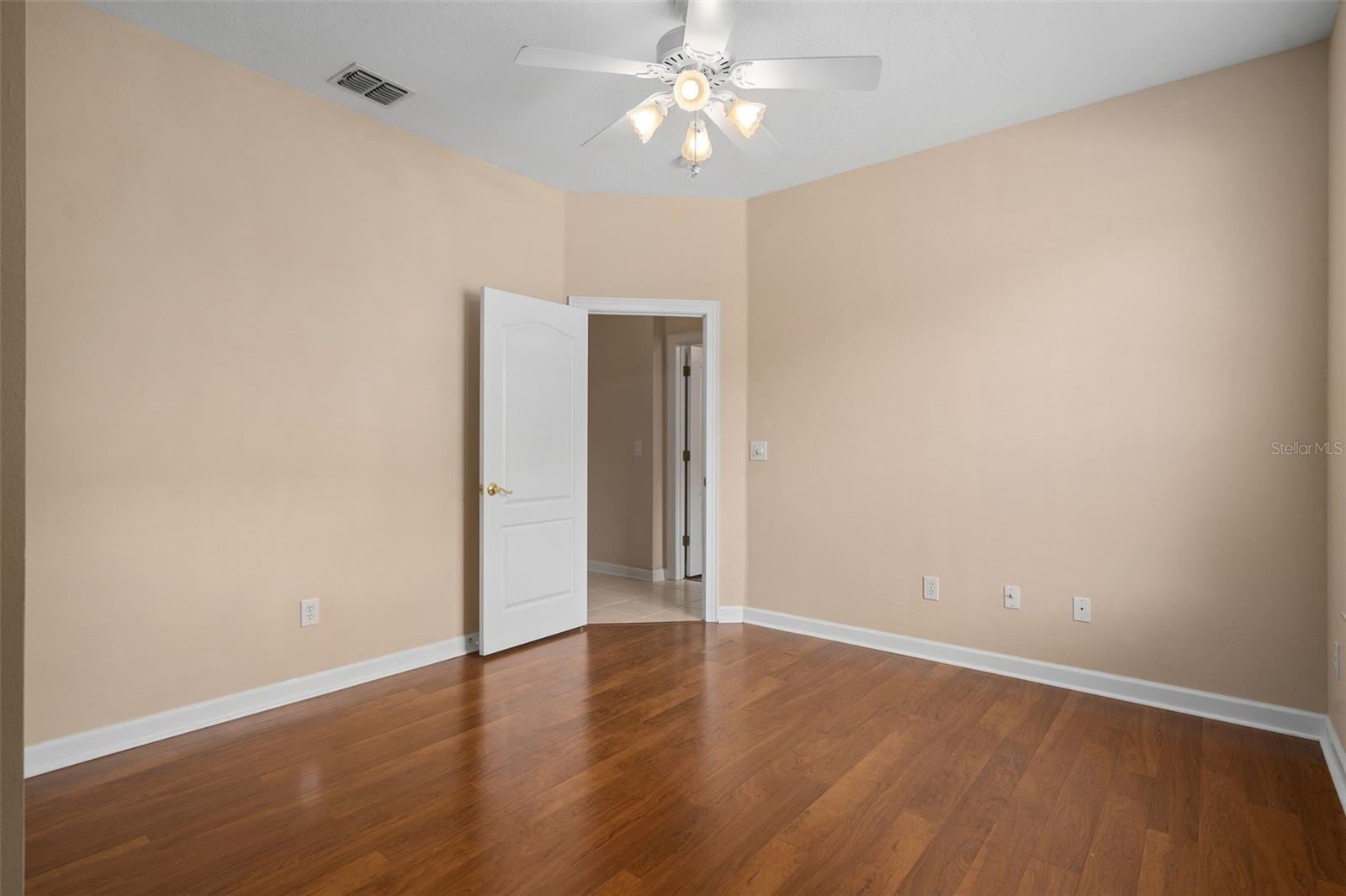 WEKIVA PRESERVE 43/18 - Residential