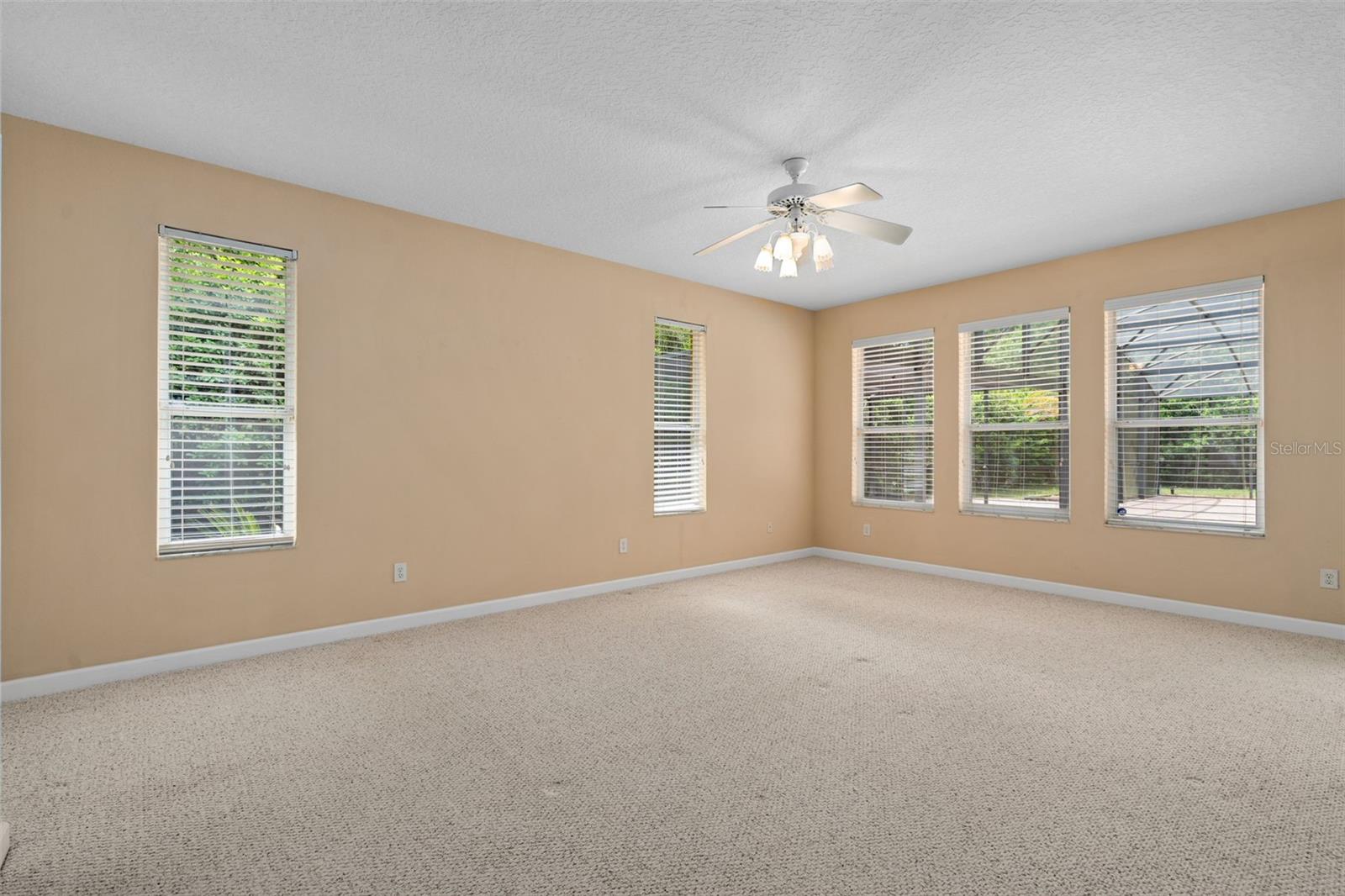 WEKIVA PRESERVE 43/18 - Residential