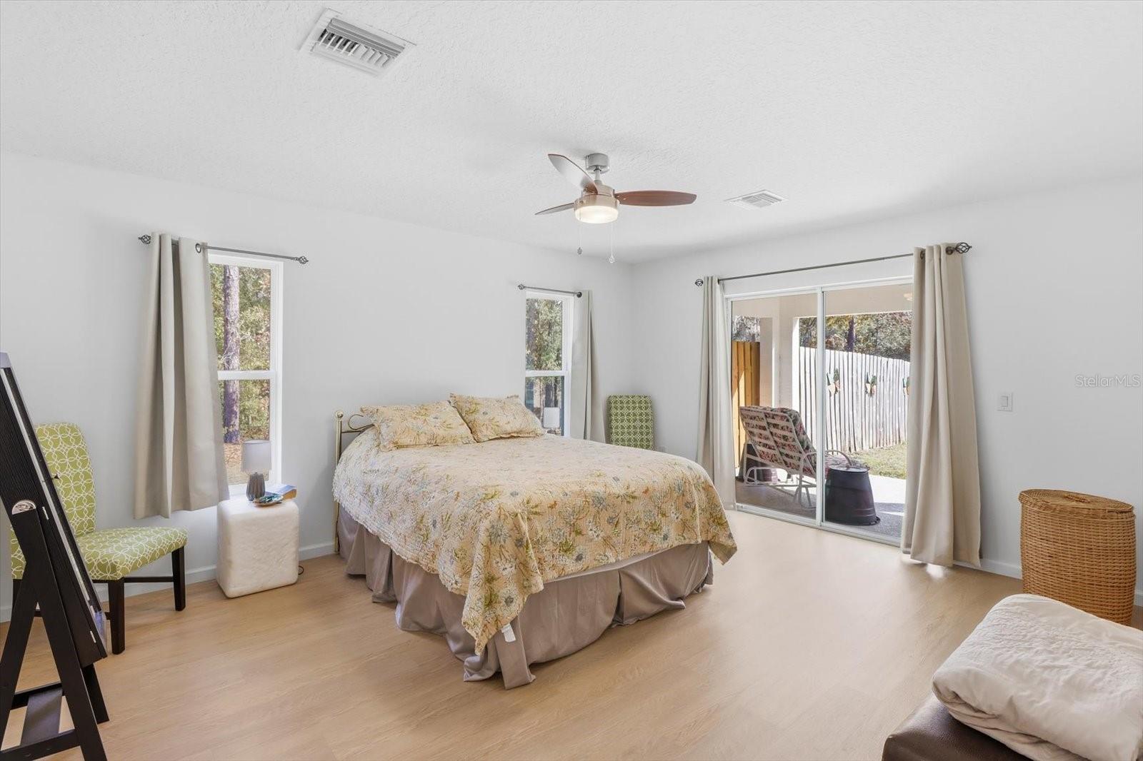 FAIRVIEW ESTATES - Residential