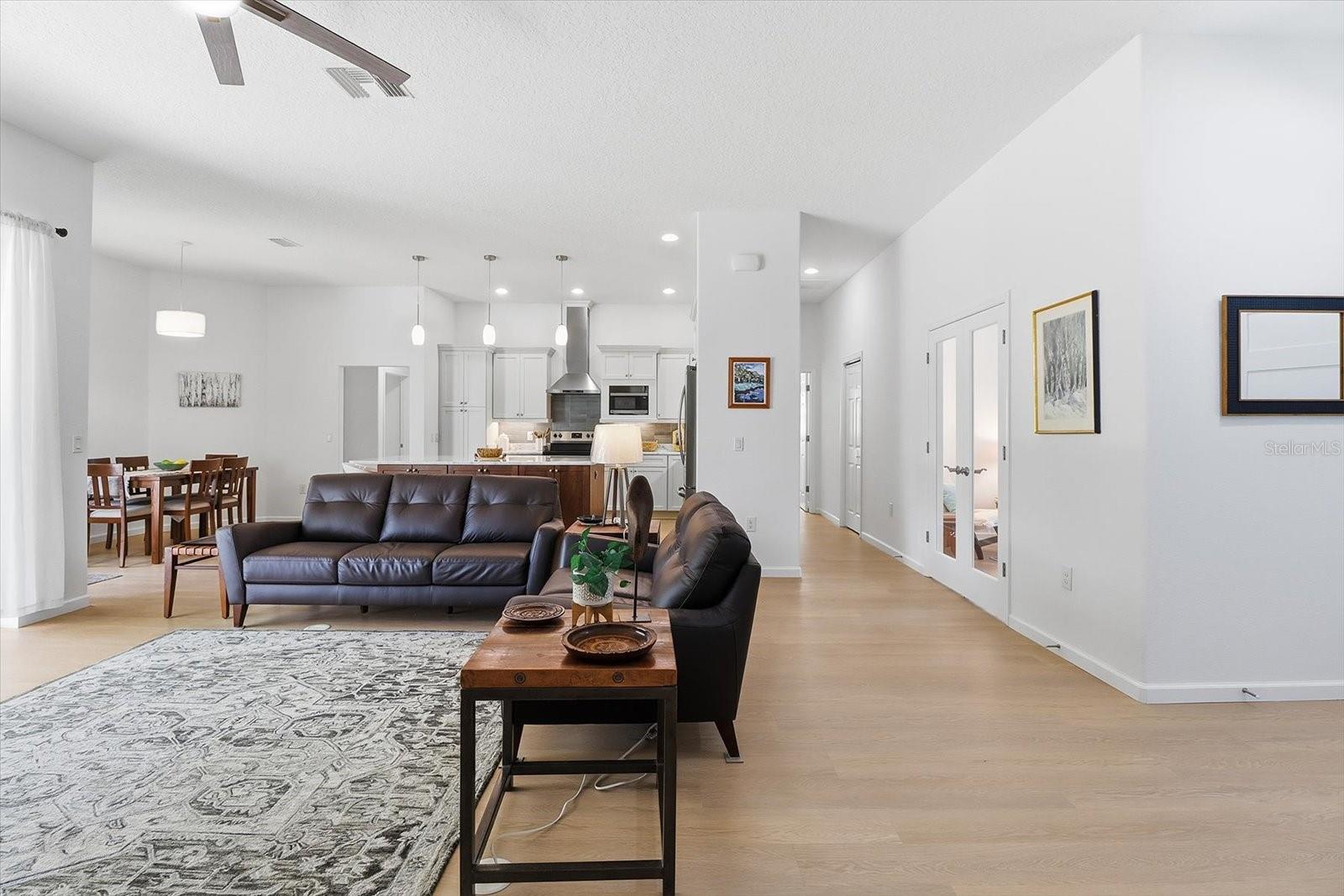 FAIRVIEW ESTATES - Residential