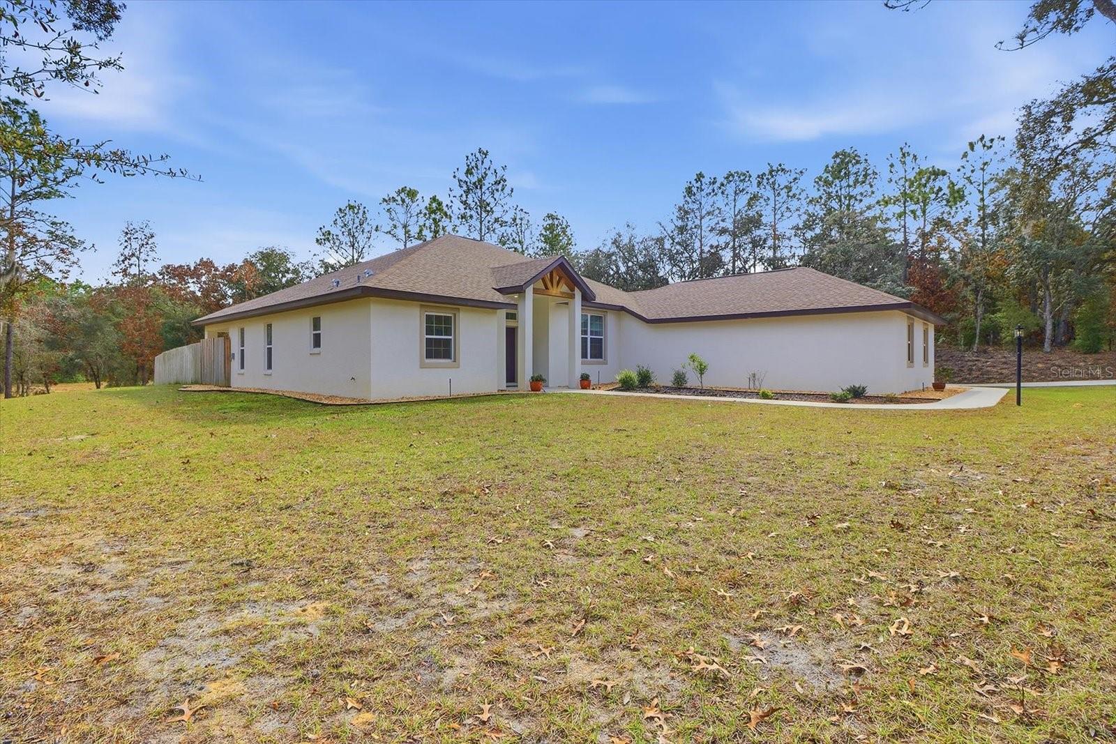 FAIRVIEW ESTATES - Residential