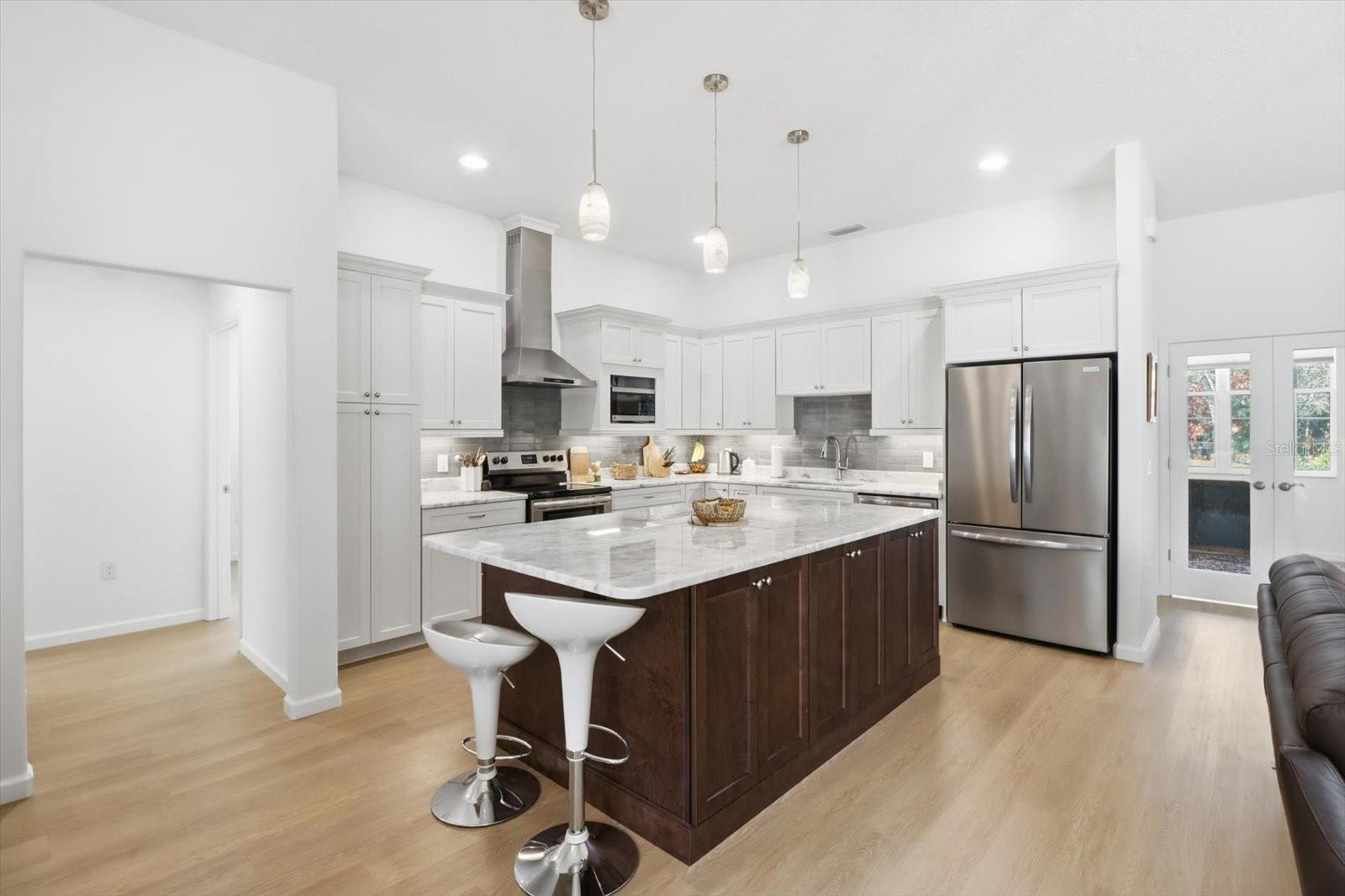 FAIRVIEW ESTATES - Residential