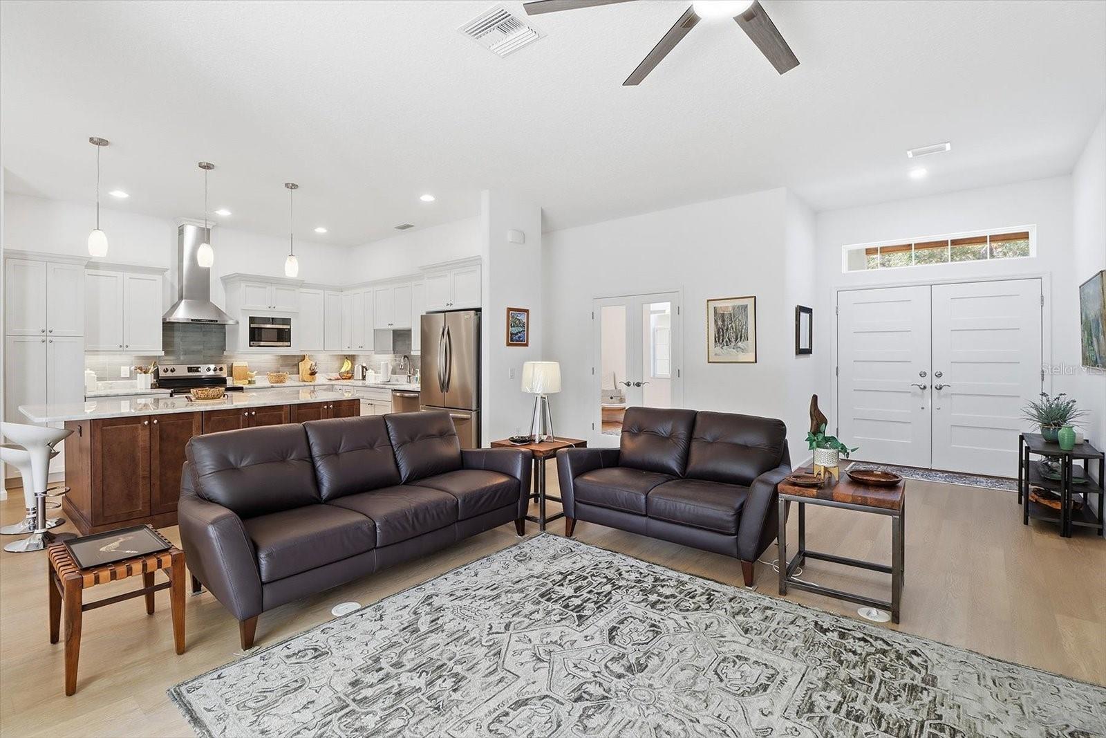 FAIRVIEW ESTATES - Residential