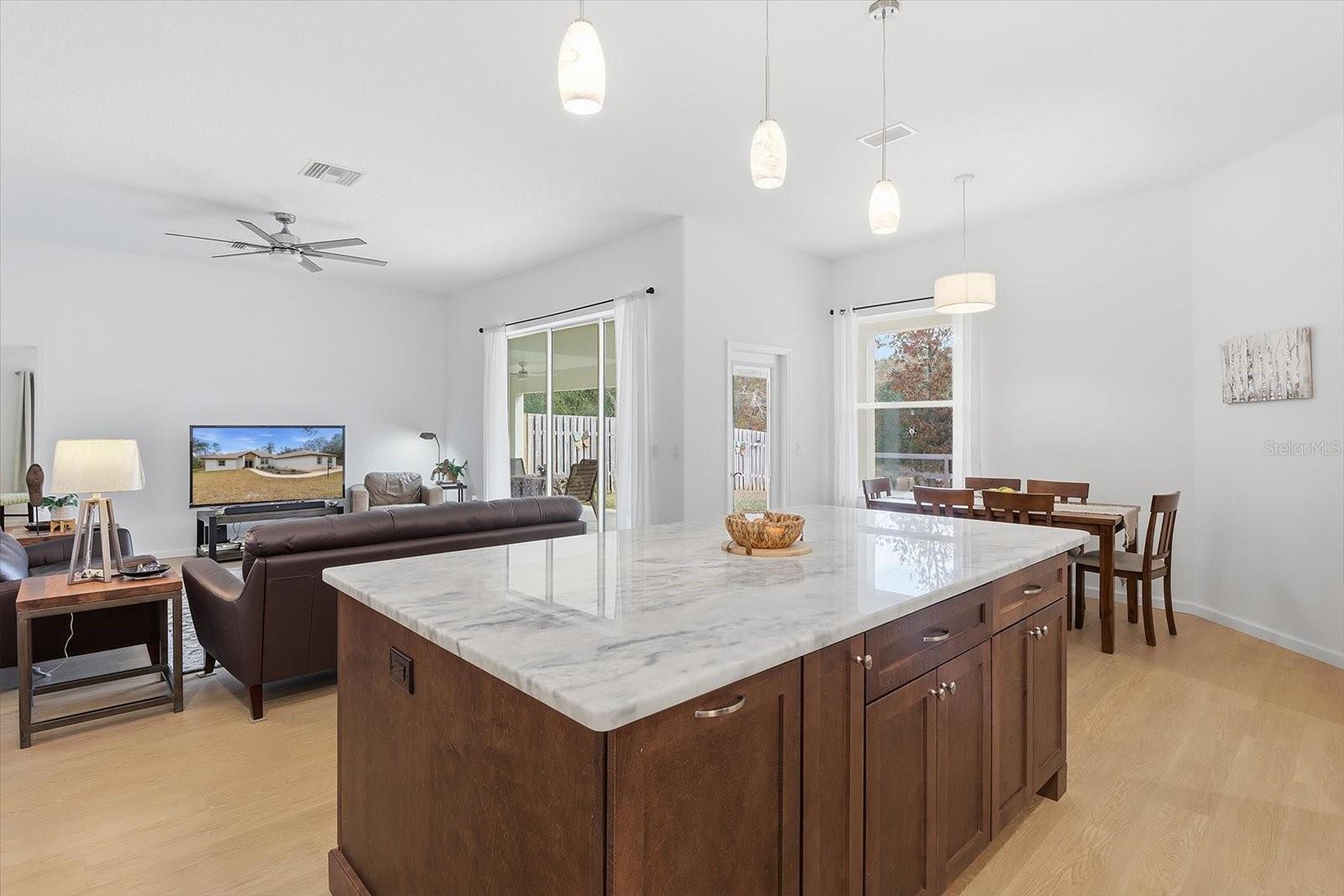 FAIRVIEW ESTATES - Residential