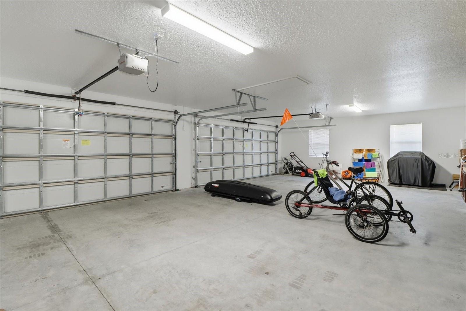 FAIRVIEW ESTATES - Residential