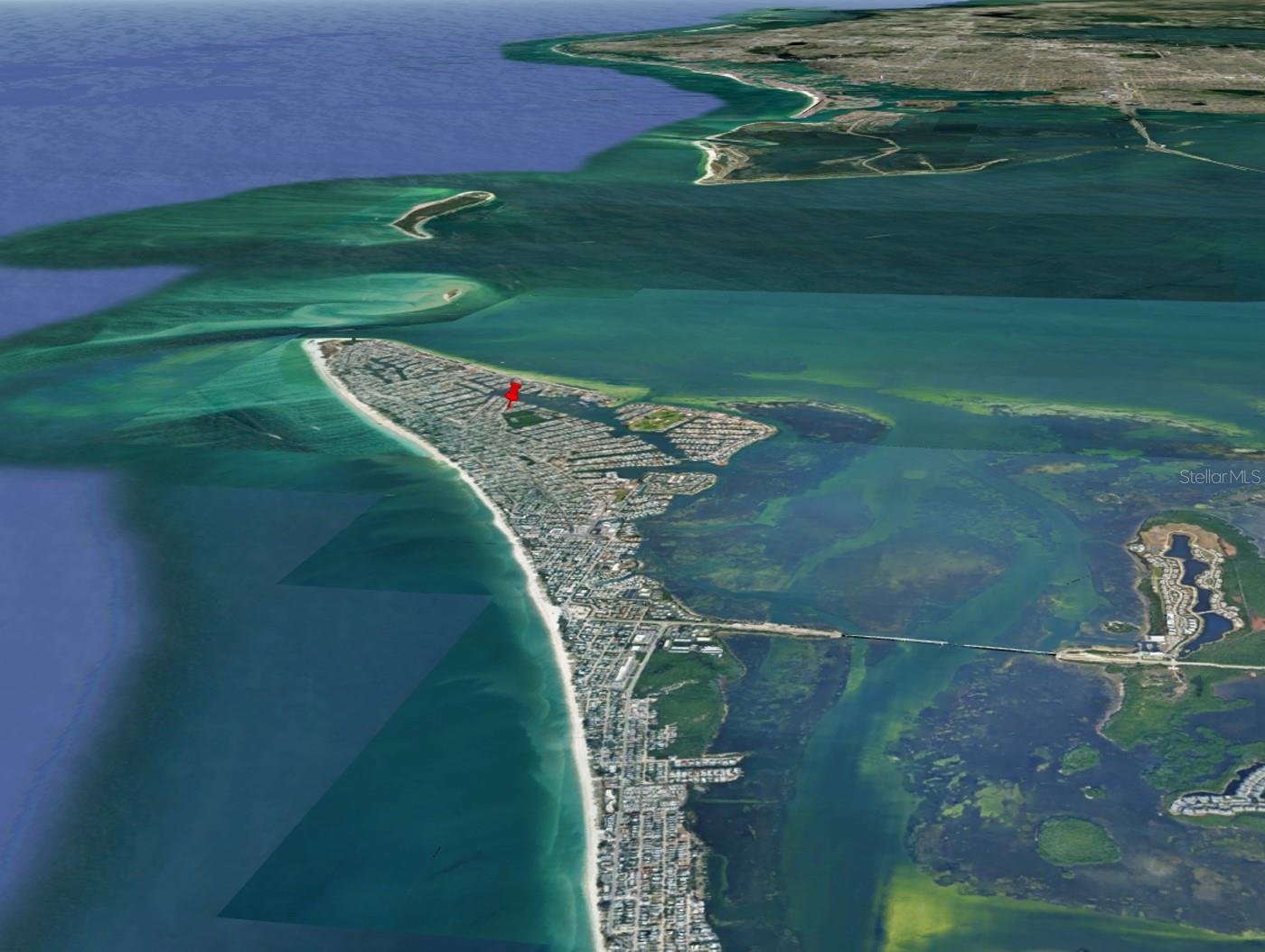 BOAT SLIPS MARINA WATERWAY HOLMES BCH 34 - Land