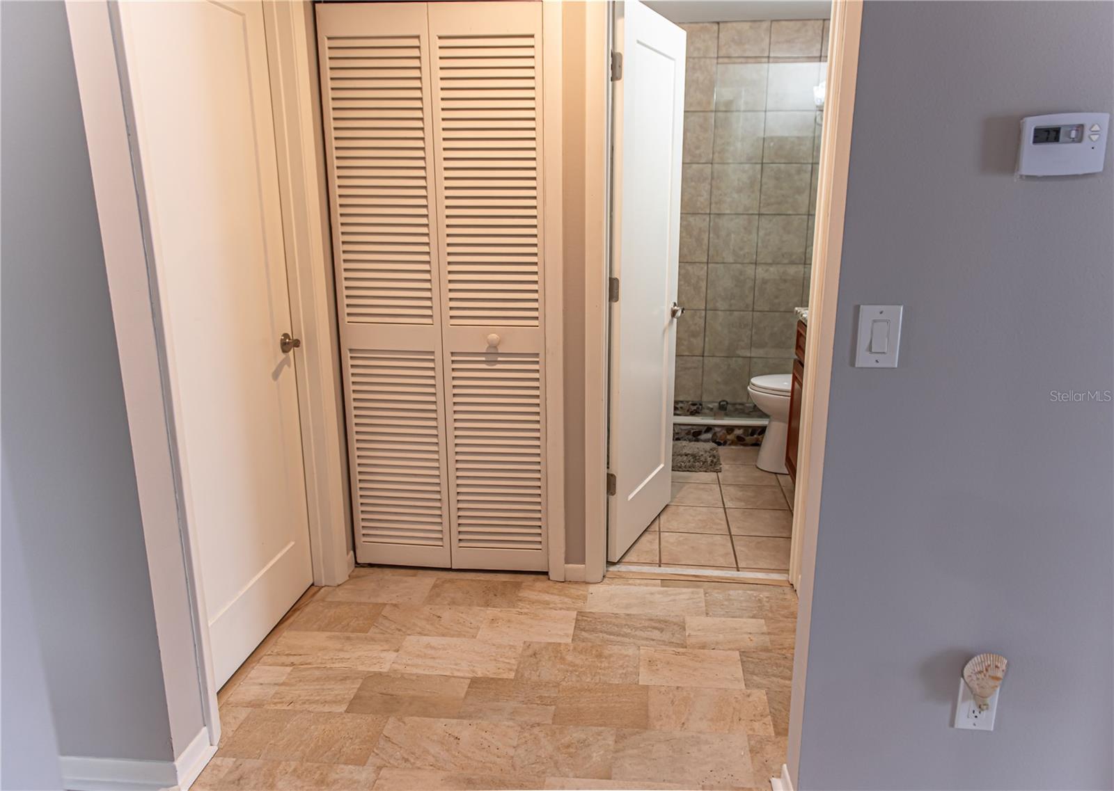 MACEDONIAN CONDO - Residential