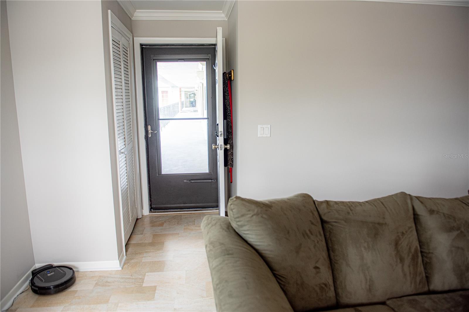 MACEDONIAN CONDO - Residential