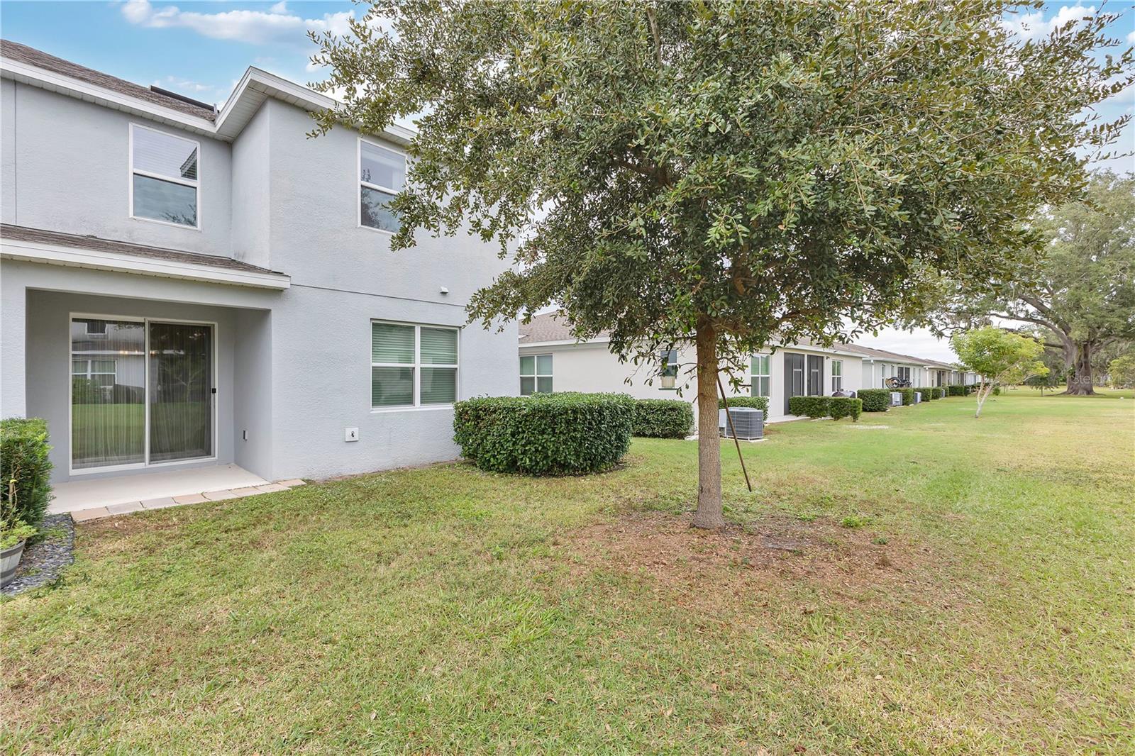 OAKTREE POINTE VILLAS - Residential