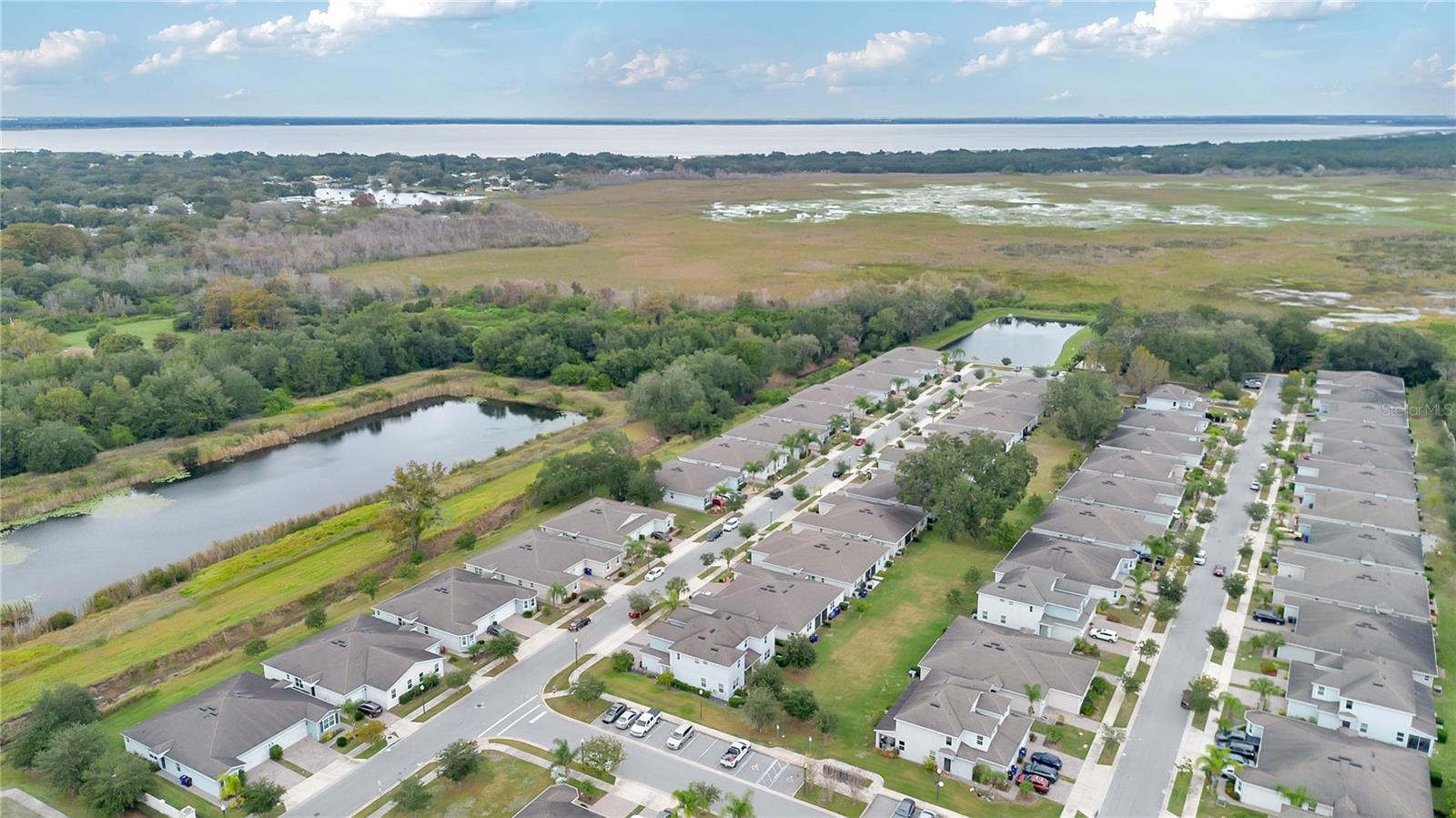 OAKTREE POINTE VILLAS - Residential